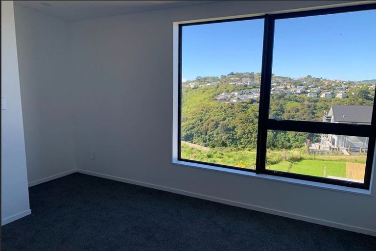 Photo of property in 62u5 Spenmoor Street, Newlands, Wellington, 6037