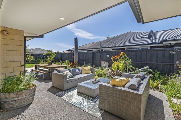 Photo of property in 41 Northmoor Boulevard, Rolleston, 7615