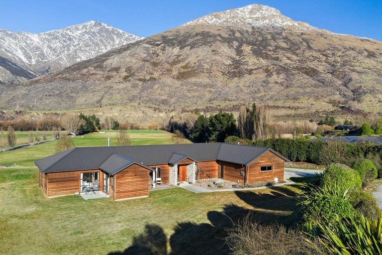 Photo of property in 50 Judge And Jury Drive, Lake Hayes, Queenstown, 9304
