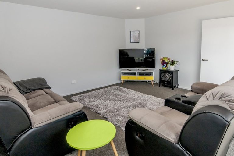 Photo of property in 7 Northmoor Boulevard, Rolleston, 7615