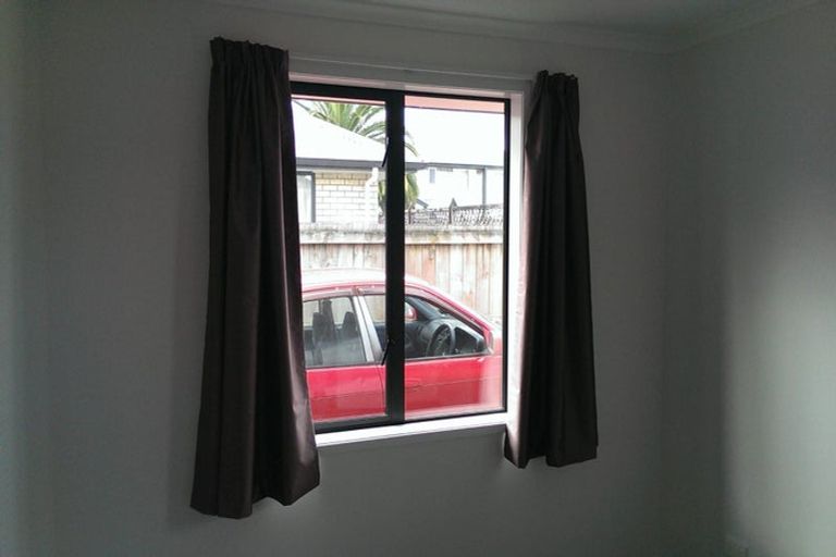 Photo of property in 193u5 Massey Street, Frankton, Hamilton, 3204