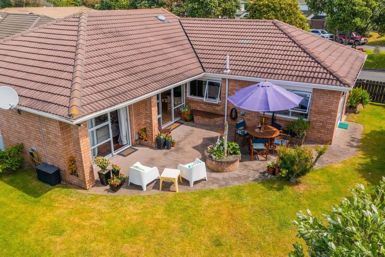 Photo of property in 16 Manly Garden, Paraparaumu Beach, Paraparaumu, 5032