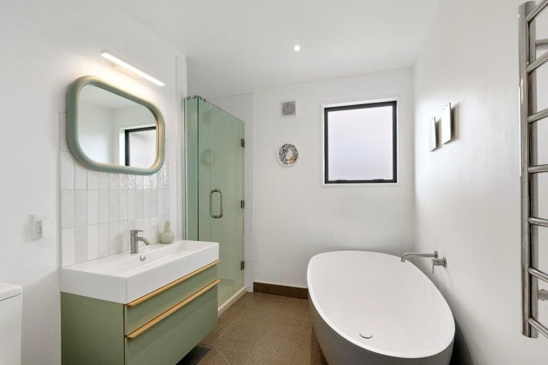 Photo of property in 54 Jacksons Road, Lyttelton, 8082