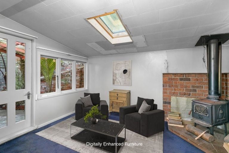 Photo of property in 2 Gurney Road, Kelson, Lower Hutt, 5010