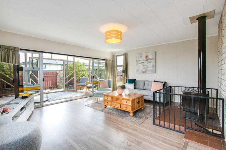 Photo of property in 132a Guppy Road, Taradale, Napier, 4112