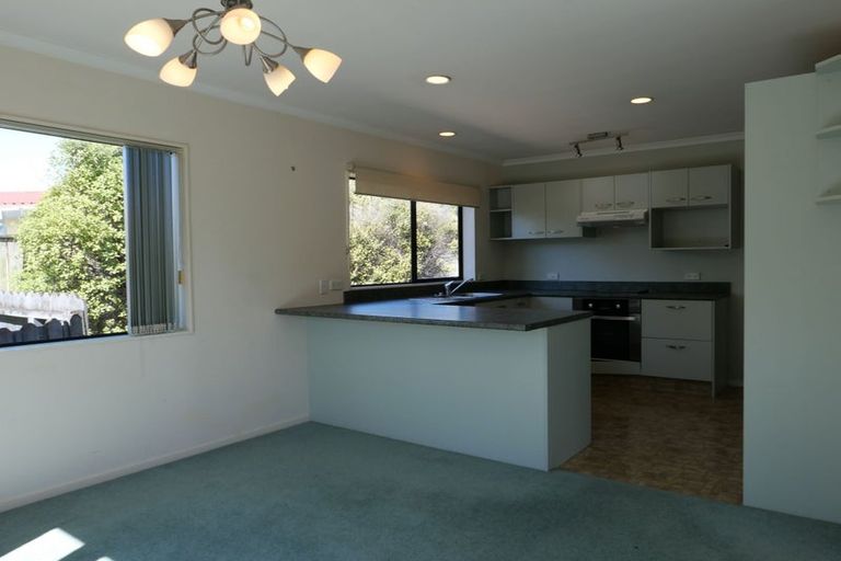 Photo of property in 15b Walton Road, Paraparaumu Beach, Paraparaumu, 5032