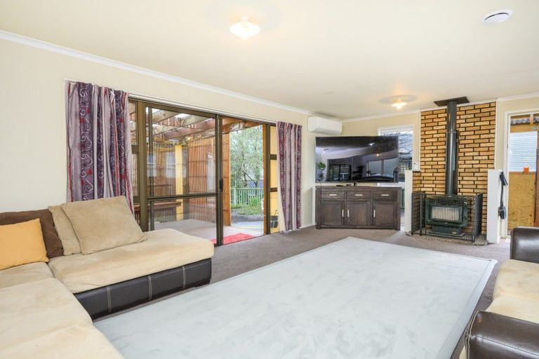 Photo of property in 8 Craven Court, Ashhurst, 4810