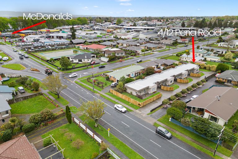 Photo of property in 4/45 Dale Crescent, Pakuranga, Auckland, 2010