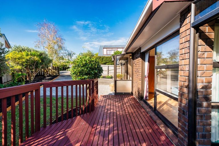 Photo of property in 2/14 Chip Grove, Sunnyhills, Auckland, 2010