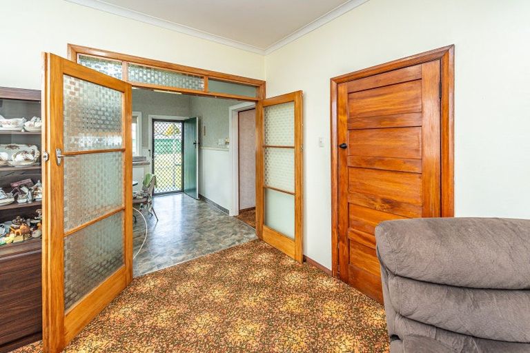 Photo of property in 12 Roberts Avenue, Aramoho, Whanganui, 4500