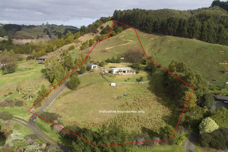 Photo of property in 75c Mick Dillon Road, Tahekeroa, Kaukapakapa, 0873