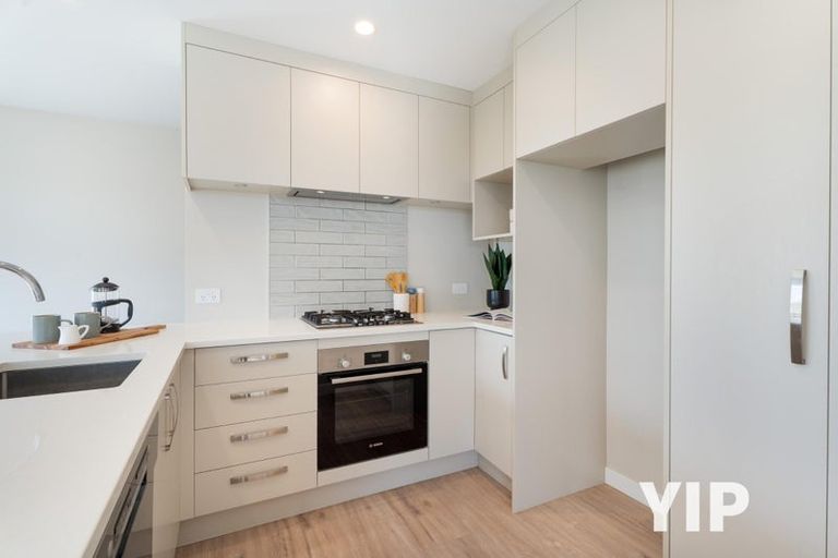 Photo of property in 29a Comber Place, Johnsonville, Wellington, 6037