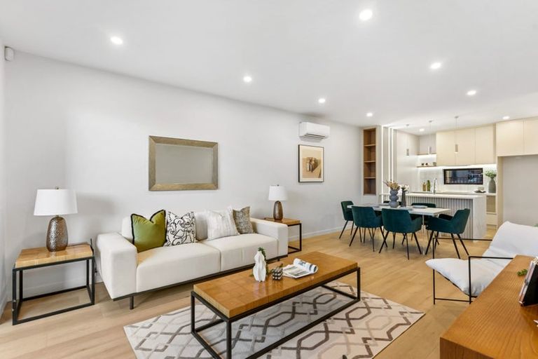 Photo of property in 55 Puihi Crescent, Massey, 0614