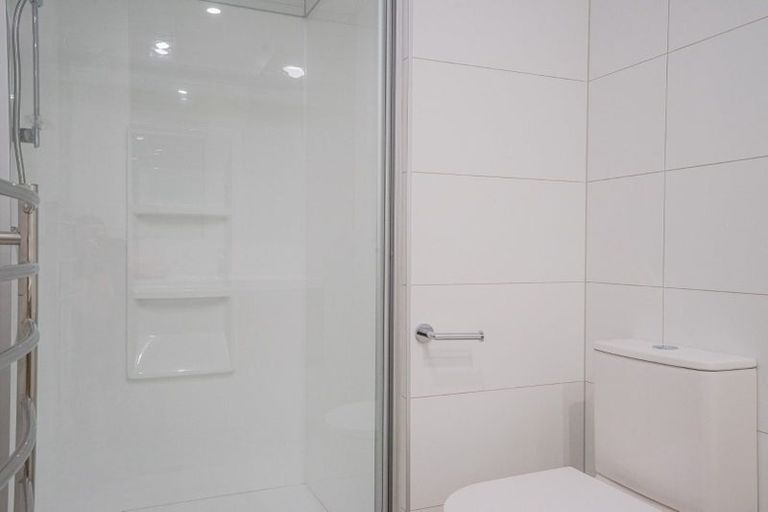 Photo of property in 51 Ngakoro Road, Karaka, Papakura, 2113