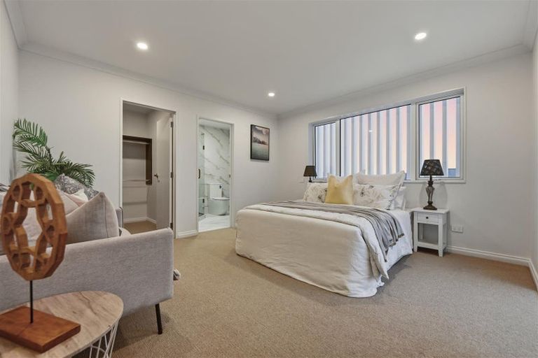 Photo of property in 240 Park Estate Road, Rosehill, Papakura, 2113