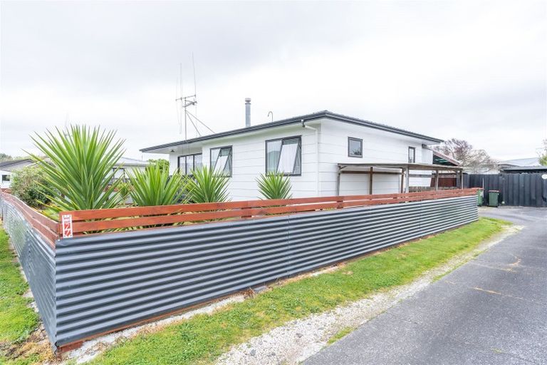Photo of property in 12a Pringle Place, Nawton, Hamilton, 3200