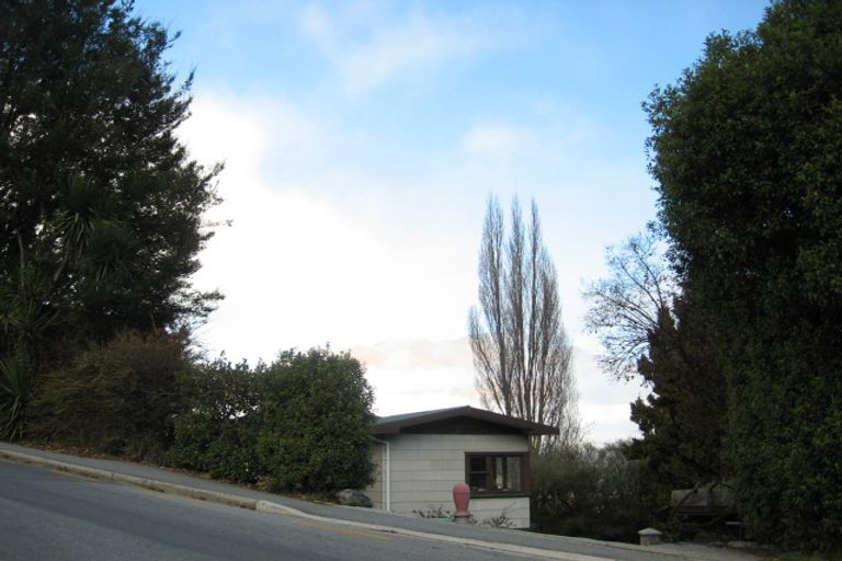 Photo of property in 92 Hallenstein Street, Queenstown, 9300