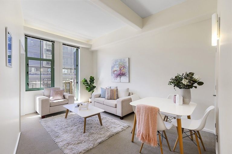 Photo of property in Colmar Brunton House, 182u8 Wakefield Street, Te Aro, Wellington, 6011