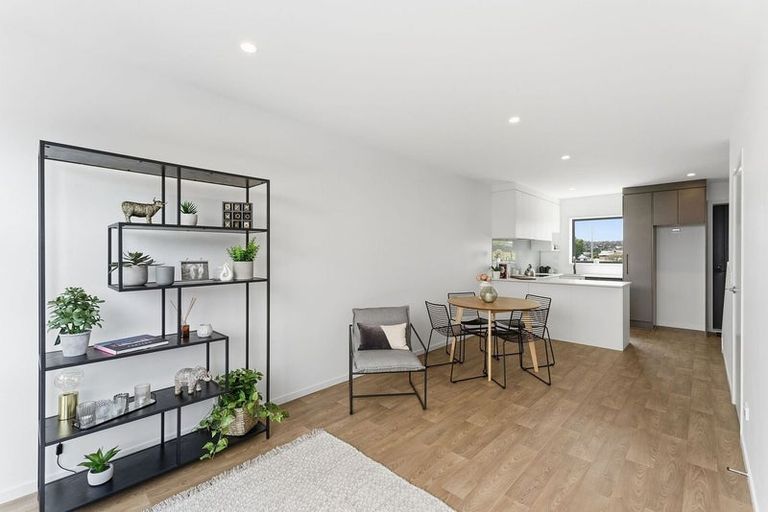 Photo of property in 3 Erina Road, Wiri, Auckland, 2104