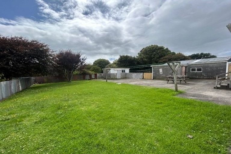 Photo of property in 16 Harris Street, Waitara, 4320