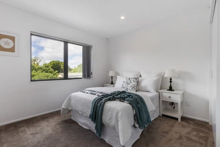 Photo of property in 19a Muir Avenue, Mangere Bridge, Auckland, 2022