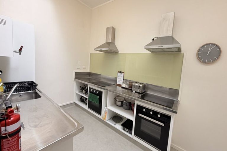 Photo of property in 2 West Terrace, Picton, 7220