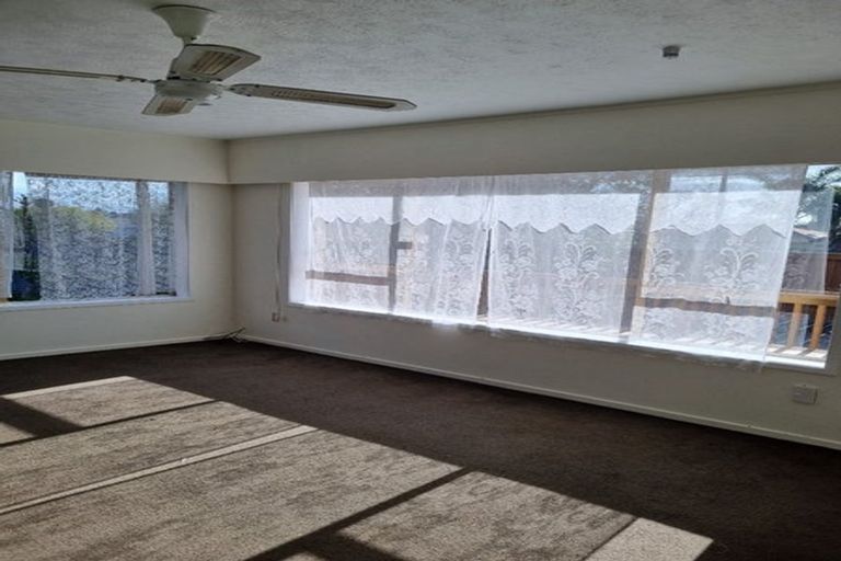 Photo of property in 2/2a Hutt Road, Manurewa, Auckland, 2102