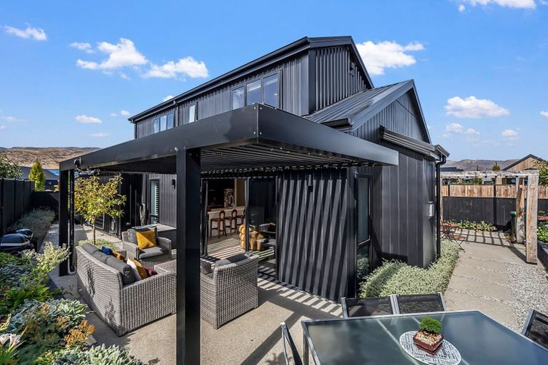 Photo of property in 2 Magnum Drive, Cromwell, 9310