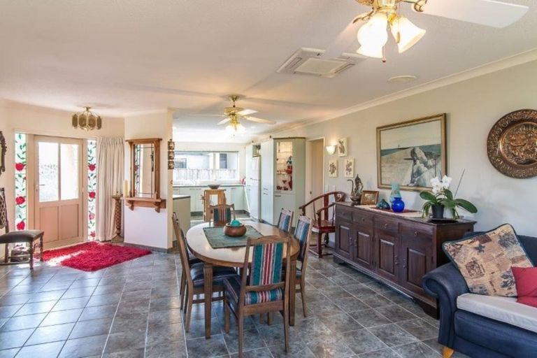 Photo of property in 150 Langdale Avenue, Paraparaumu, 5032