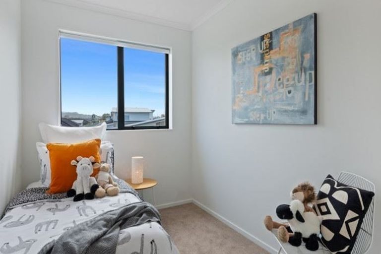 Photo of property in 55 Waituarua Drive, Takanini, 2112