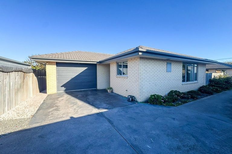 Photo of property in 149b Estuary Road, South New Brighton, Christchurch, 8062