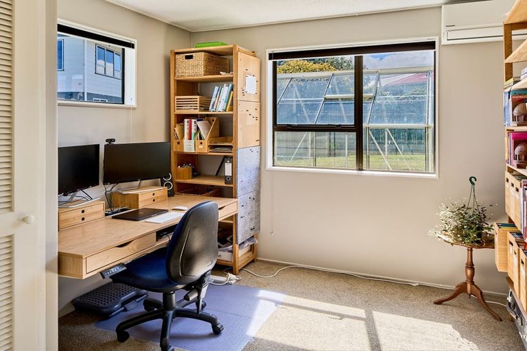 Photo of property in 33 Clipper Street, Titahi Bay, Porirua, 5022