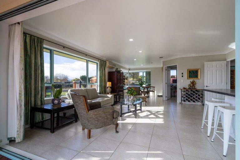 Photo of property in 204 Racecourse Road, Cambridge, 3493