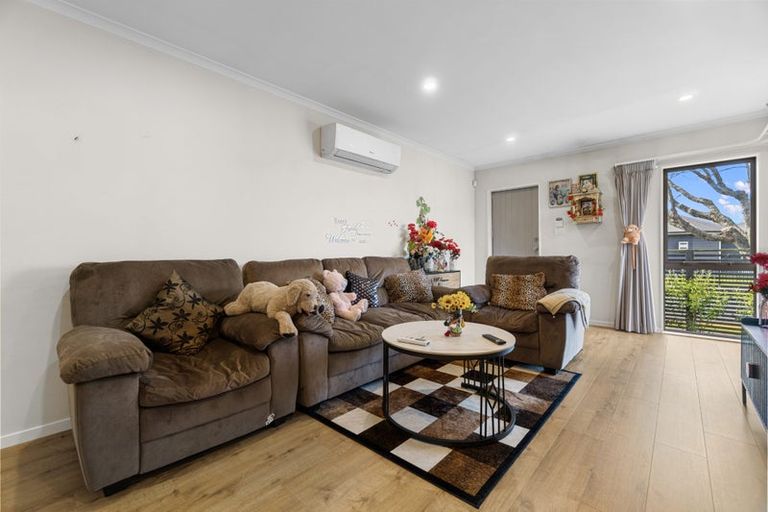 Photo of property in 2/7 Rutherford Street, Chedworth, Hamilton, 3210