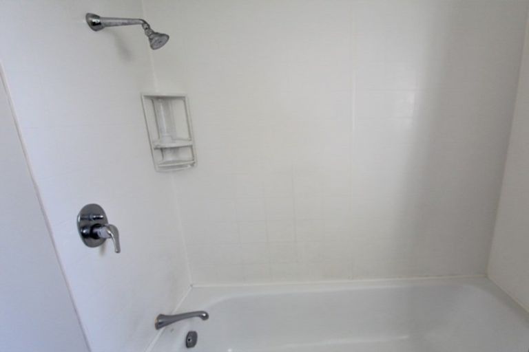 Photo of property in 16 Kenmore Place, Tokoroa, 3420