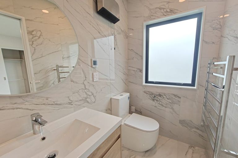 Photo of property in 1 Pukeko Road, Hobsonville, Auckland, 0616