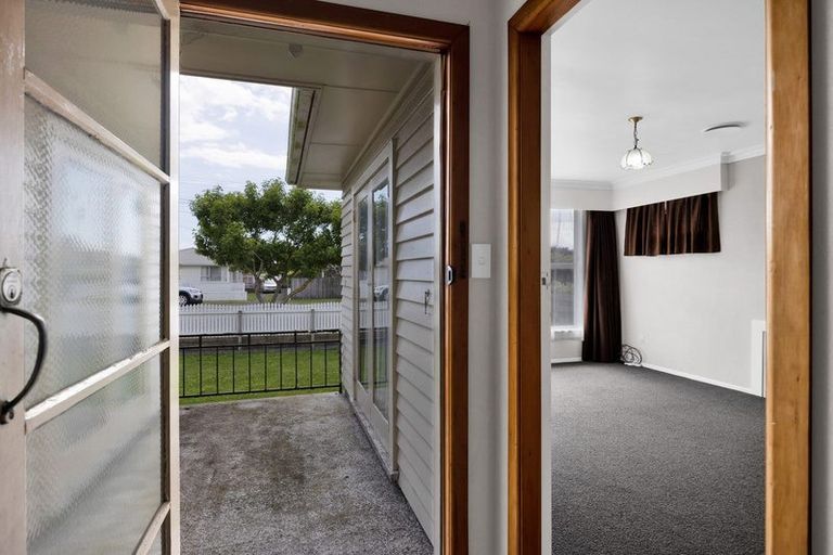 Photo of property in 144 Waihi Road, Hawera, 4610