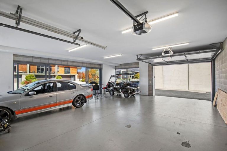 Photo of property in 8 Silverstone Drive, Cromwell, 9384