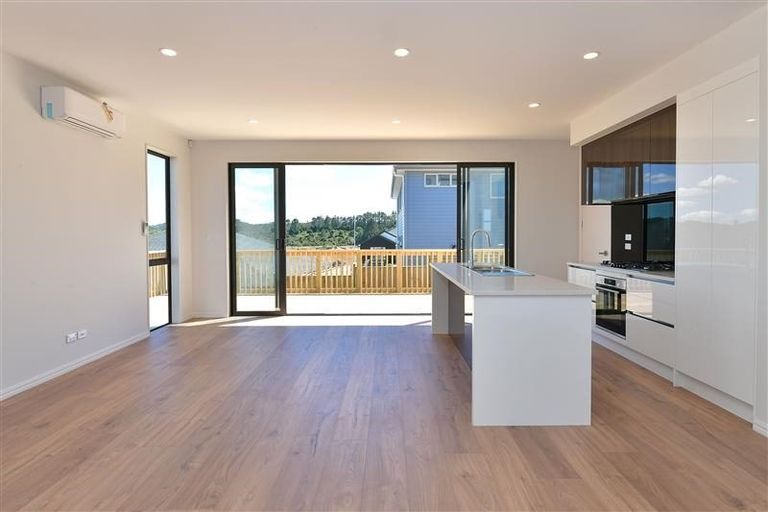 Photo of property in 239 West Hoe Heights, Orewa, 0931