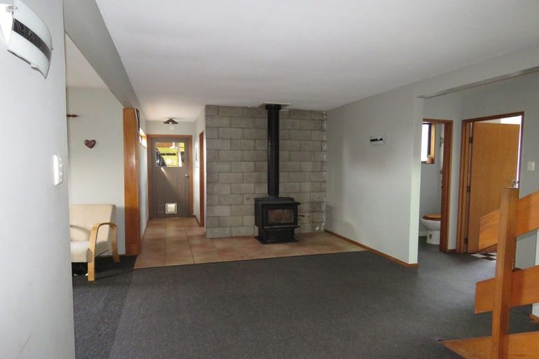 Photo of property in 16 Coates Street, Westport, 7825