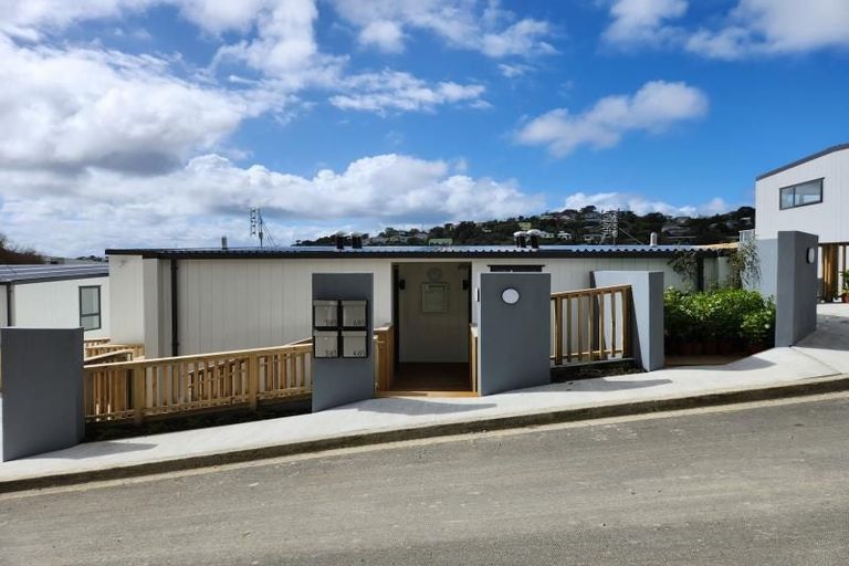 Photo of property in 65u5 Tiketike Way, Brooklyn, Wellington, 6021