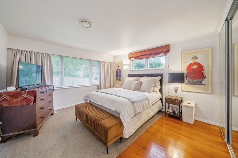 Photo of property in 13 Deller Grove, Silverstream, Upper Hutt, 5019