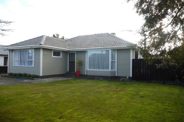 Photo of property in 2 Lewis Street, Hoon Hay, Christchurch, 8025
