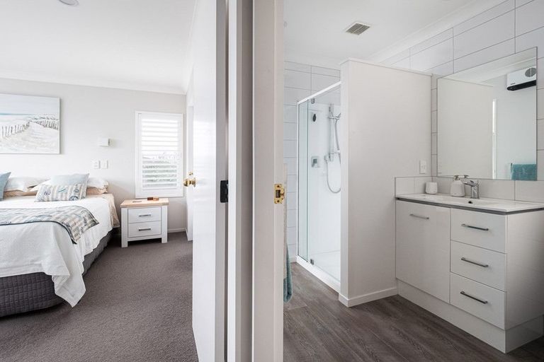 Photo of property in 8a Mana Street, Otumoetai, Tauranga, 3110