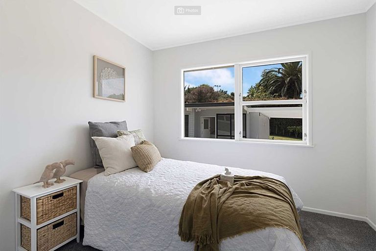 Photo of property in 60 Hilling Street, Titirangi, Auckland, 0604