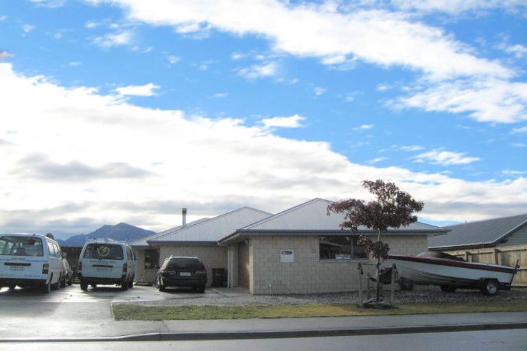 Photo of property in 88 Mount Iron Drive, Wanaka, 9305