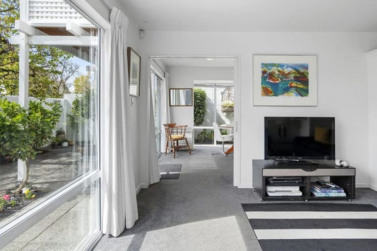 Photo of property in 49a Gracefield Avenue, Christchurch Central, Christchurch, 8013