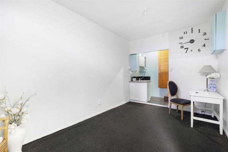 Photo of property in 1/37 Matipo Street, Riccarton, Christchurch, 8041