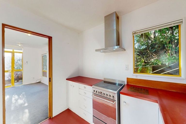 Photo of property in 22 Stafford Street, Mount Victoria, Wellington, 6011