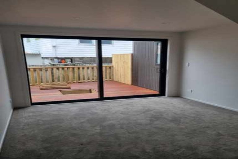 Photo of property in 82u3 Kilbirnie Crescent, Kilbirnie, Wellington, 6022